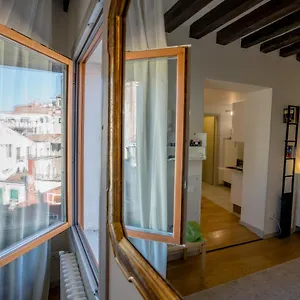 Specchieri Apartamento